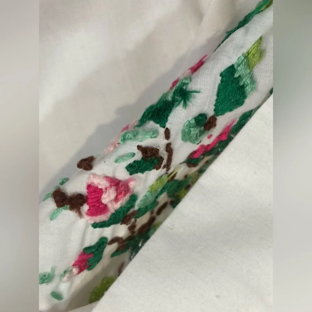 2 Vtg Cotton Hand Floral Rose Embroidered Pillowcases